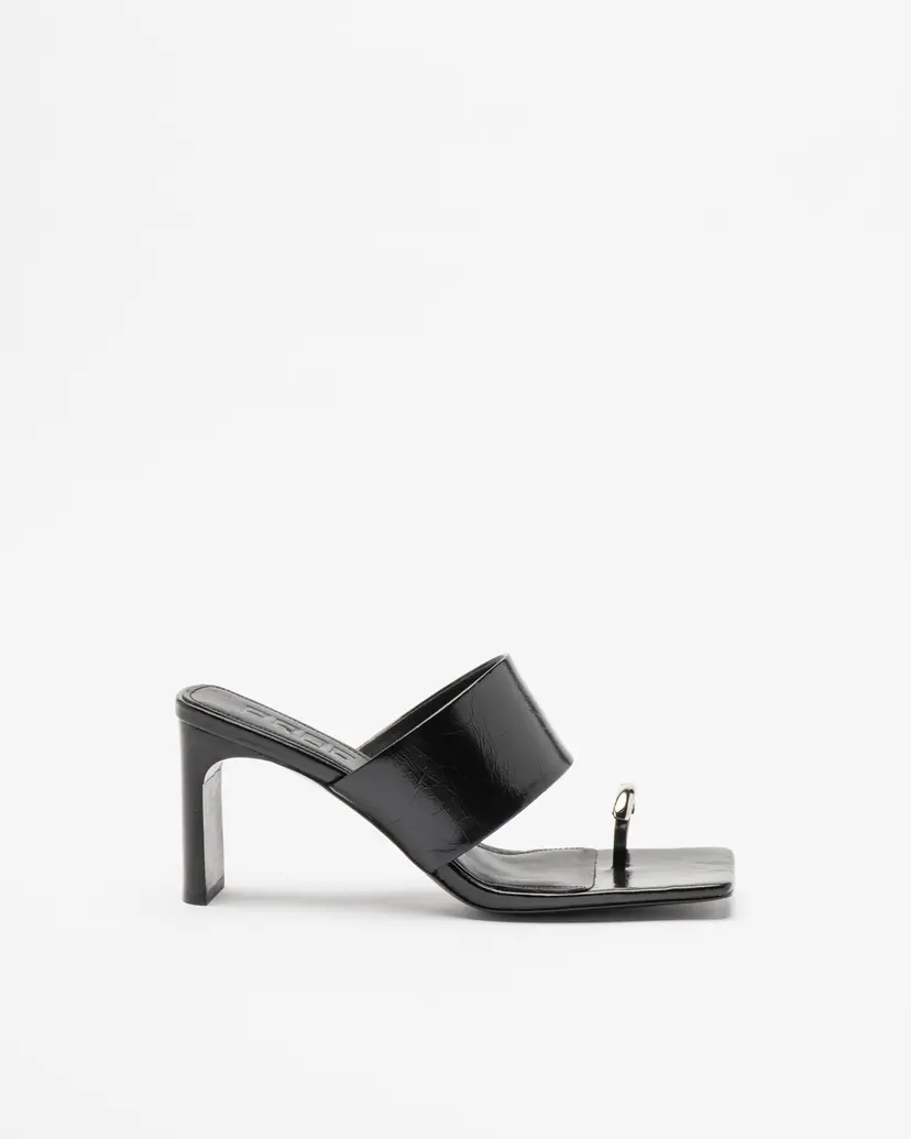 PROF PROF V2261-115 Black Sandals