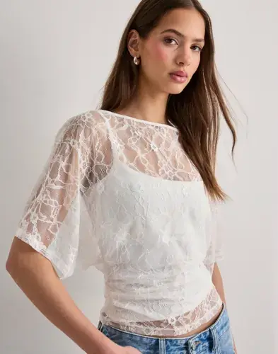Nelly Nelly - Hvit - Wide Sleeve Lace Top