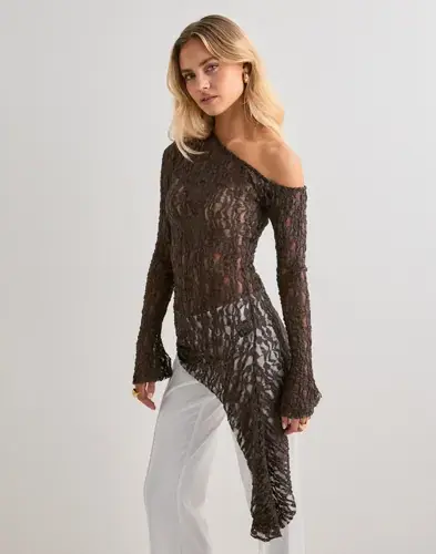 Nelly Nelly - Brun - Asymmetric Lace Top