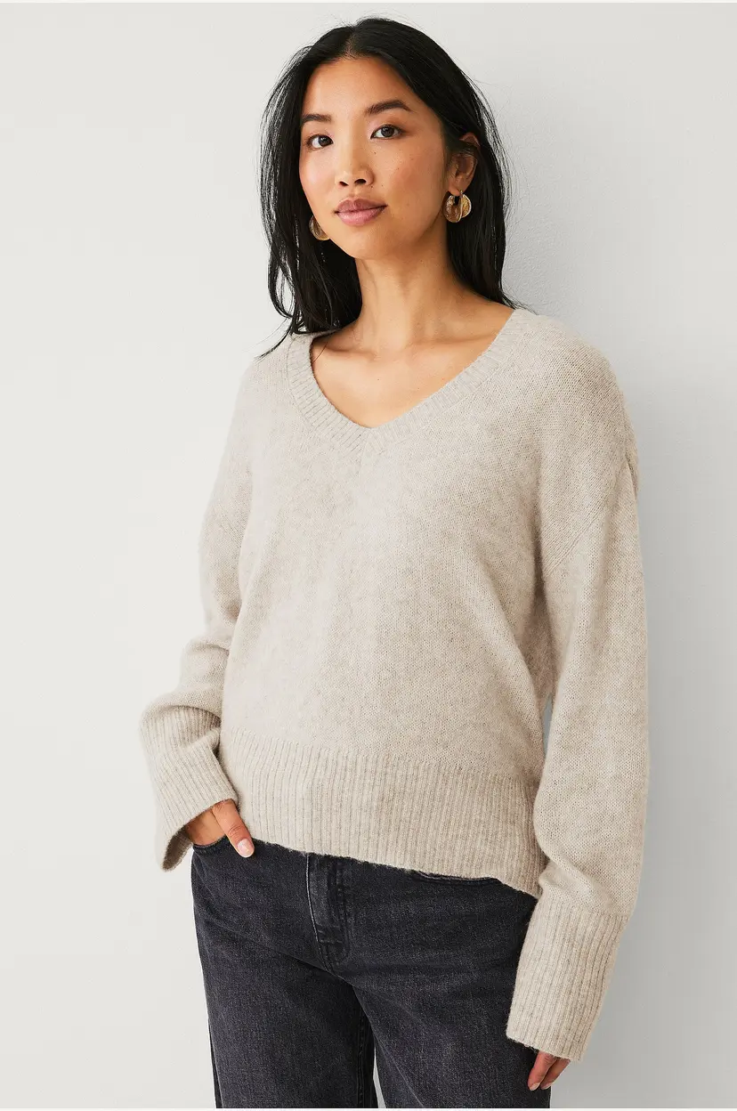 Ellos Collection Vid, v-ringet hals genser - Beige