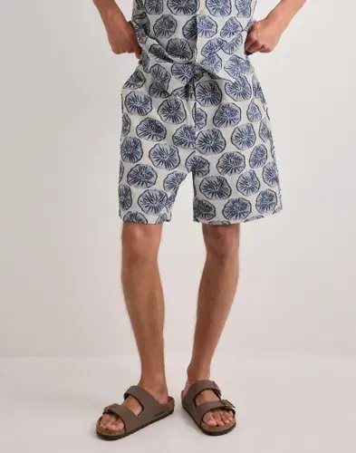 Les Deux Les Deux Dahlia Jacquard Shorts Shorts Blå