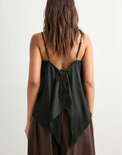Vero Moda Vero Moda - Svart - Vmmollie Drapy Singlet Top Wvn Ga