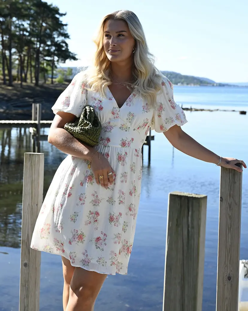 Vero Moda Kjole Bella 2/4