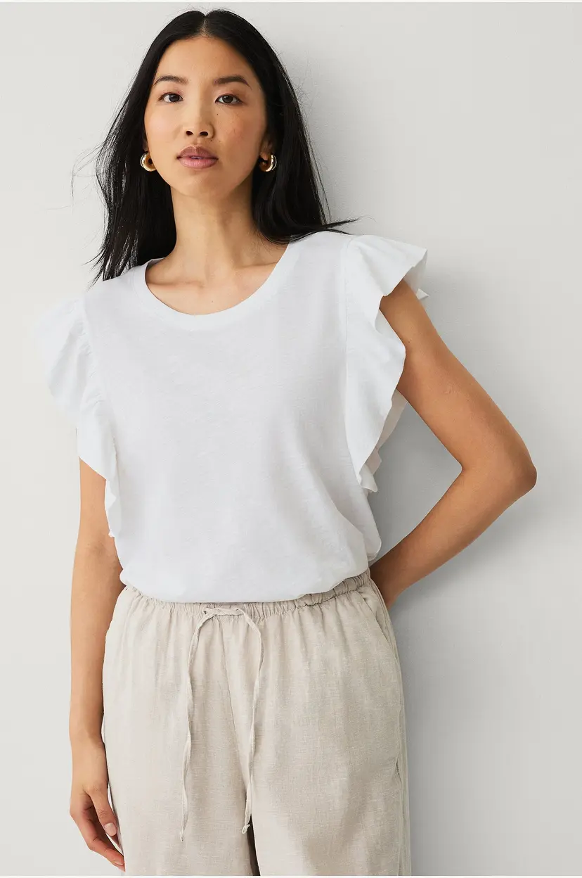 Ellos Collection Topp med volangermet - Hvit