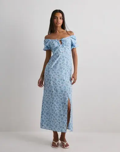 Vero Moda Vero Moda - Blomstrete - Vmjosie 2/4 Tie Ankle Dress Wvn Ga