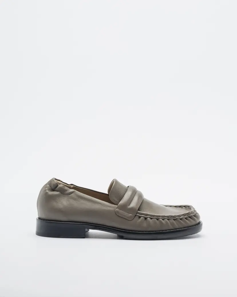 Malloni Malloni M24I96901 Taupe Loafers