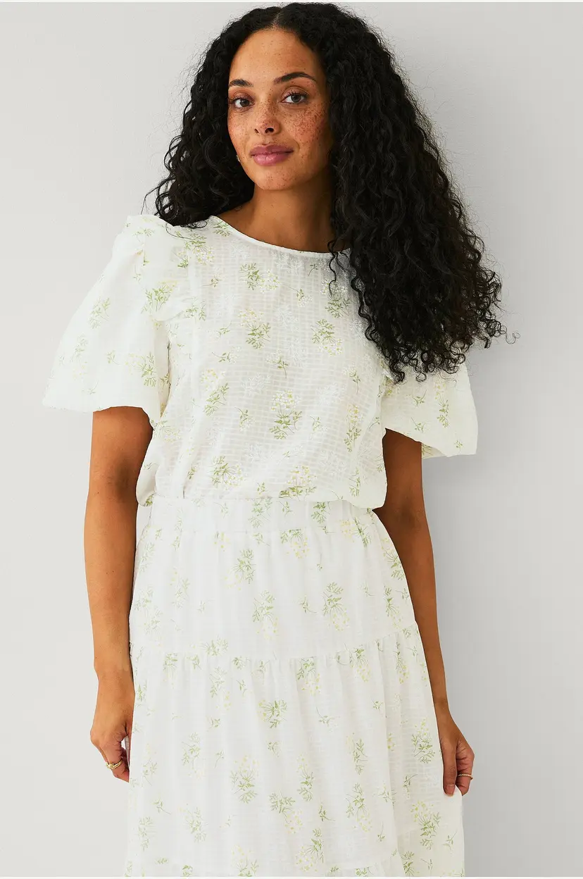 Ellos Collection Bluse med ballongermer - Natur