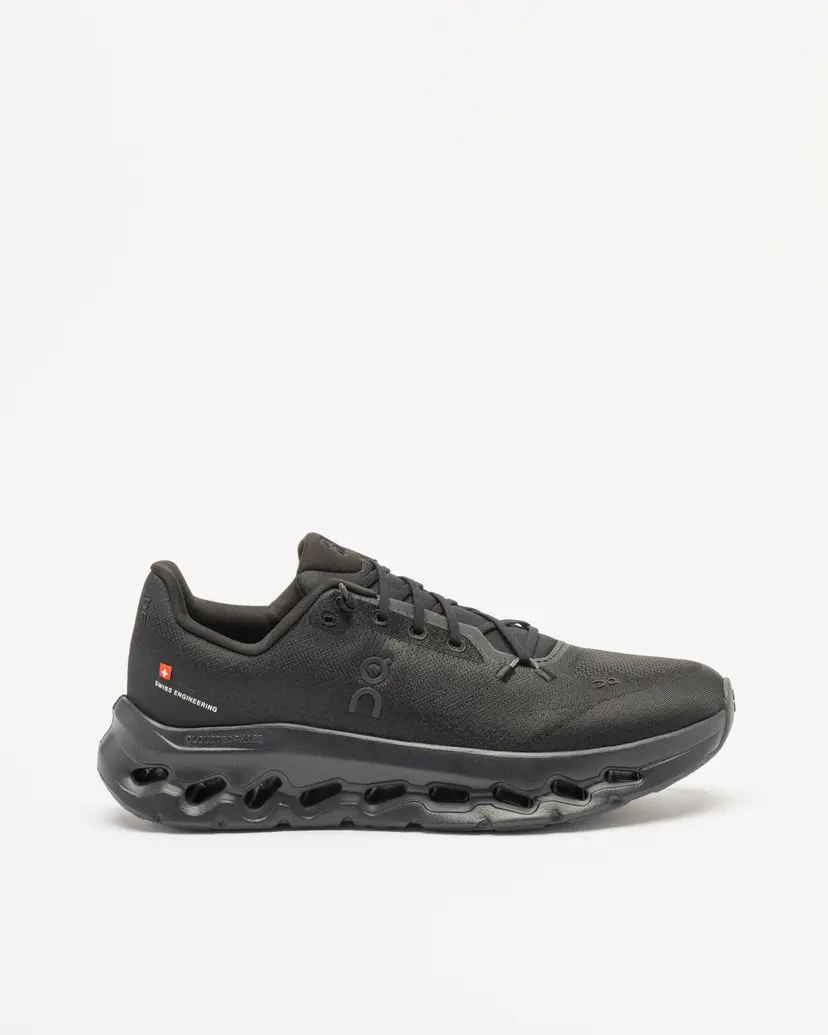 On Running On Running Cloudtilt Black Sneakers