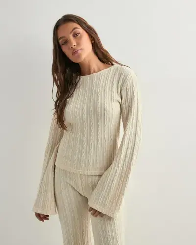 Nelly Nelly - Hvit - Cutest Chill Sweater