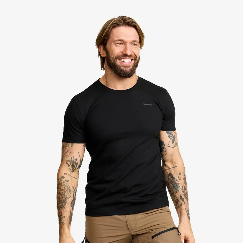 RevolutionRace Easy T-shirt Slim Fit Herre Black