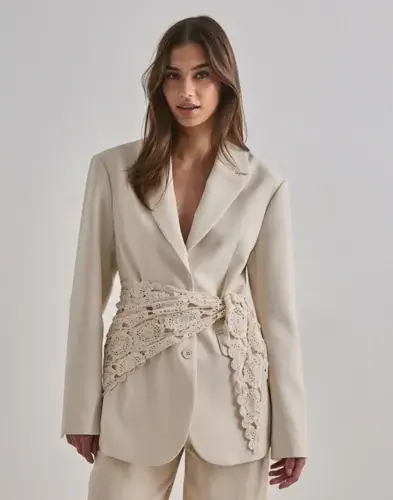 Vero Moda Vero Moda - Hvit - Awkatrin Lace Scarf