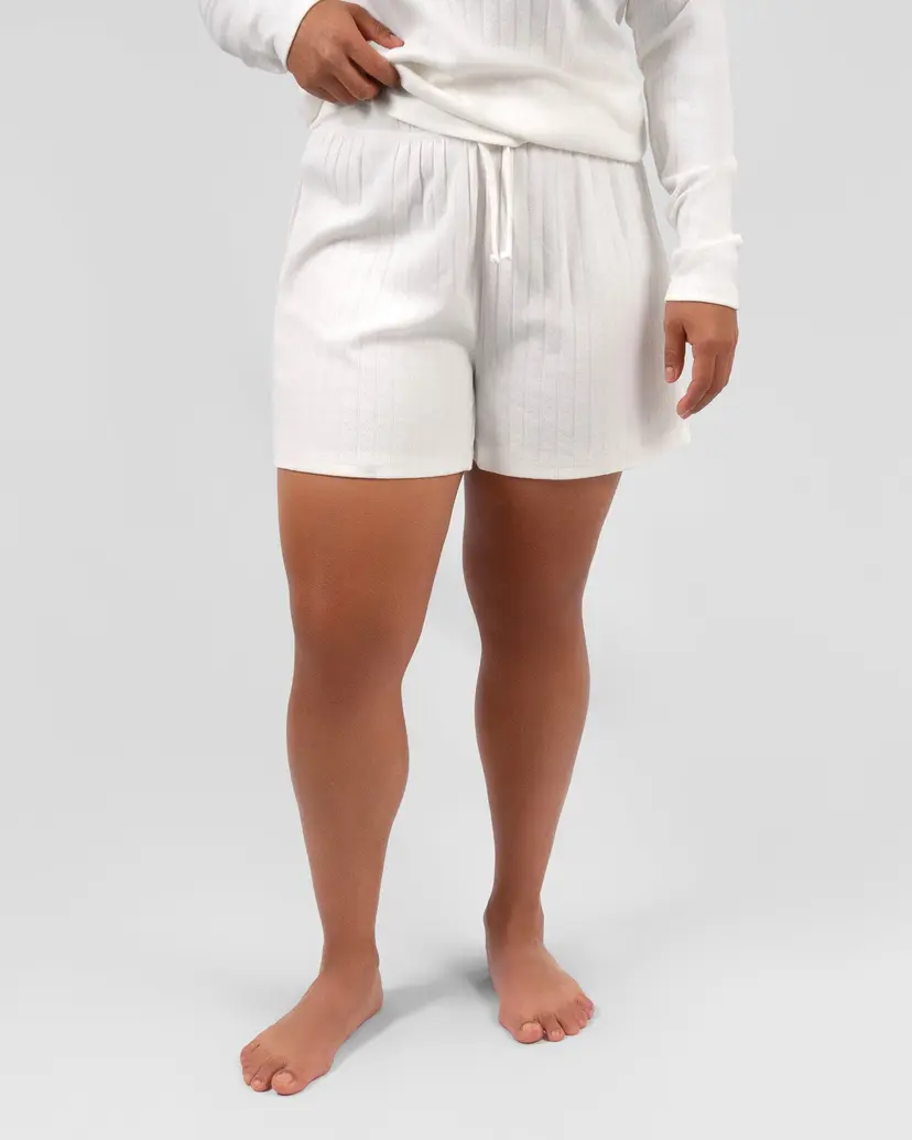 Jiangsu Mana Susan Off-White Night Shorts