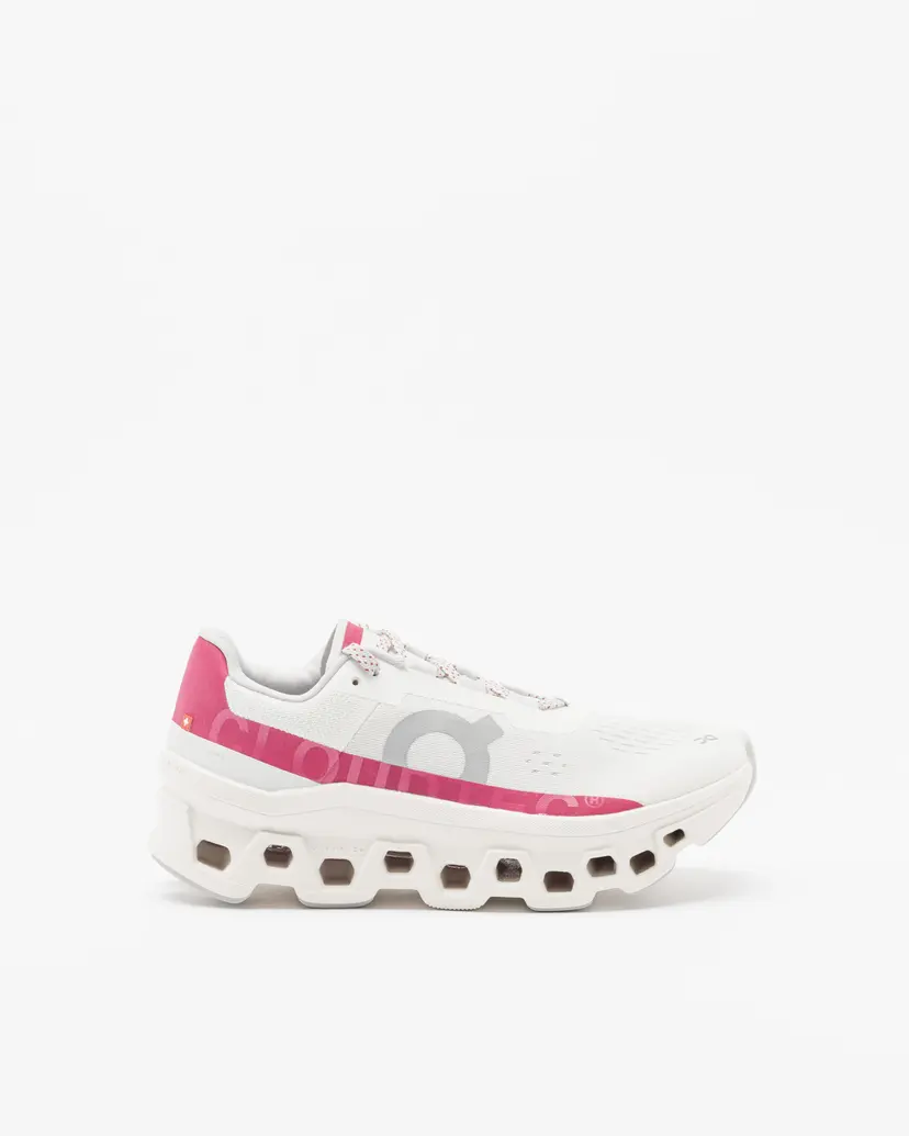 On Running On Running Cloudmonster White Sneakers