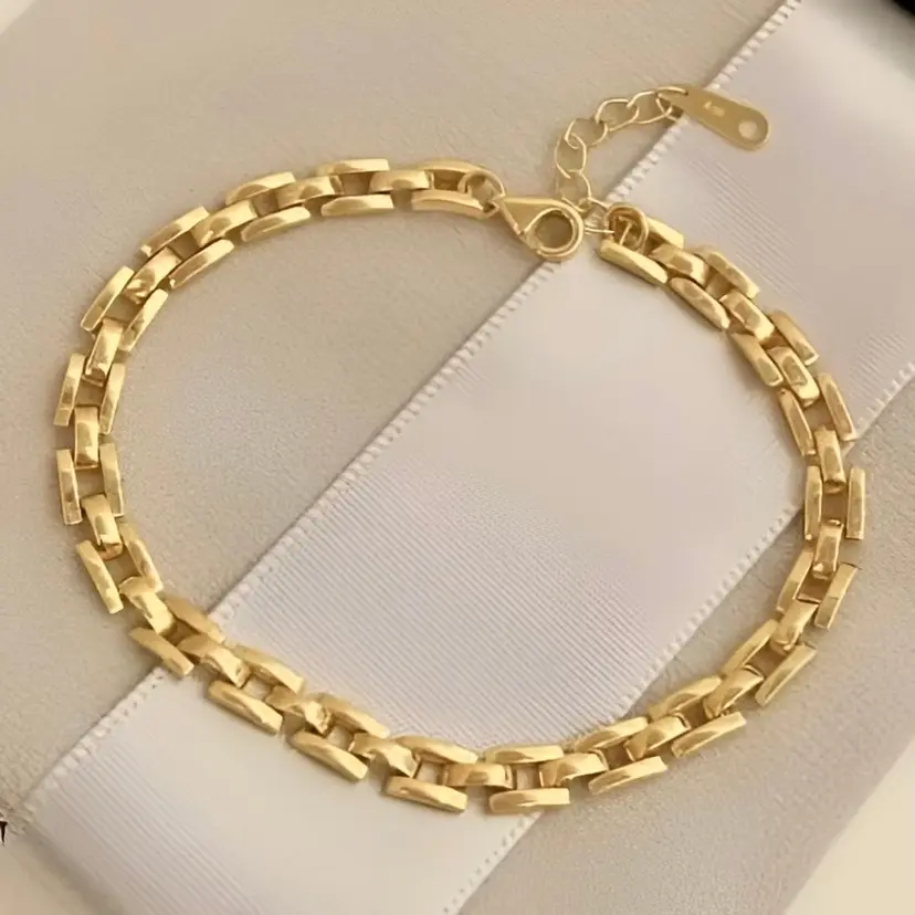 Aiyanna Ellie Bracelet