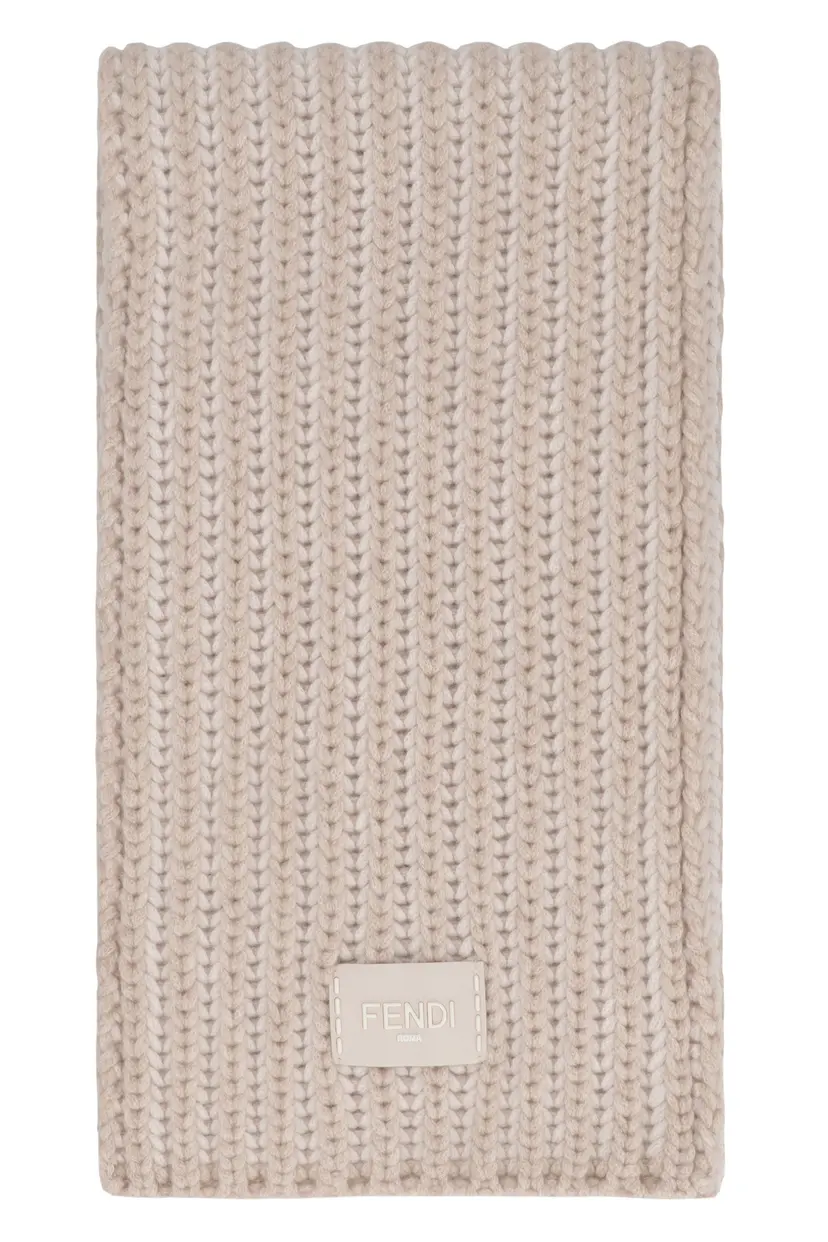 Fendi Fendi Skjerf – Beige