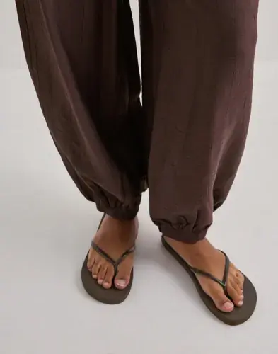 Nelly Nelly - Brun - Slim Flip Flop