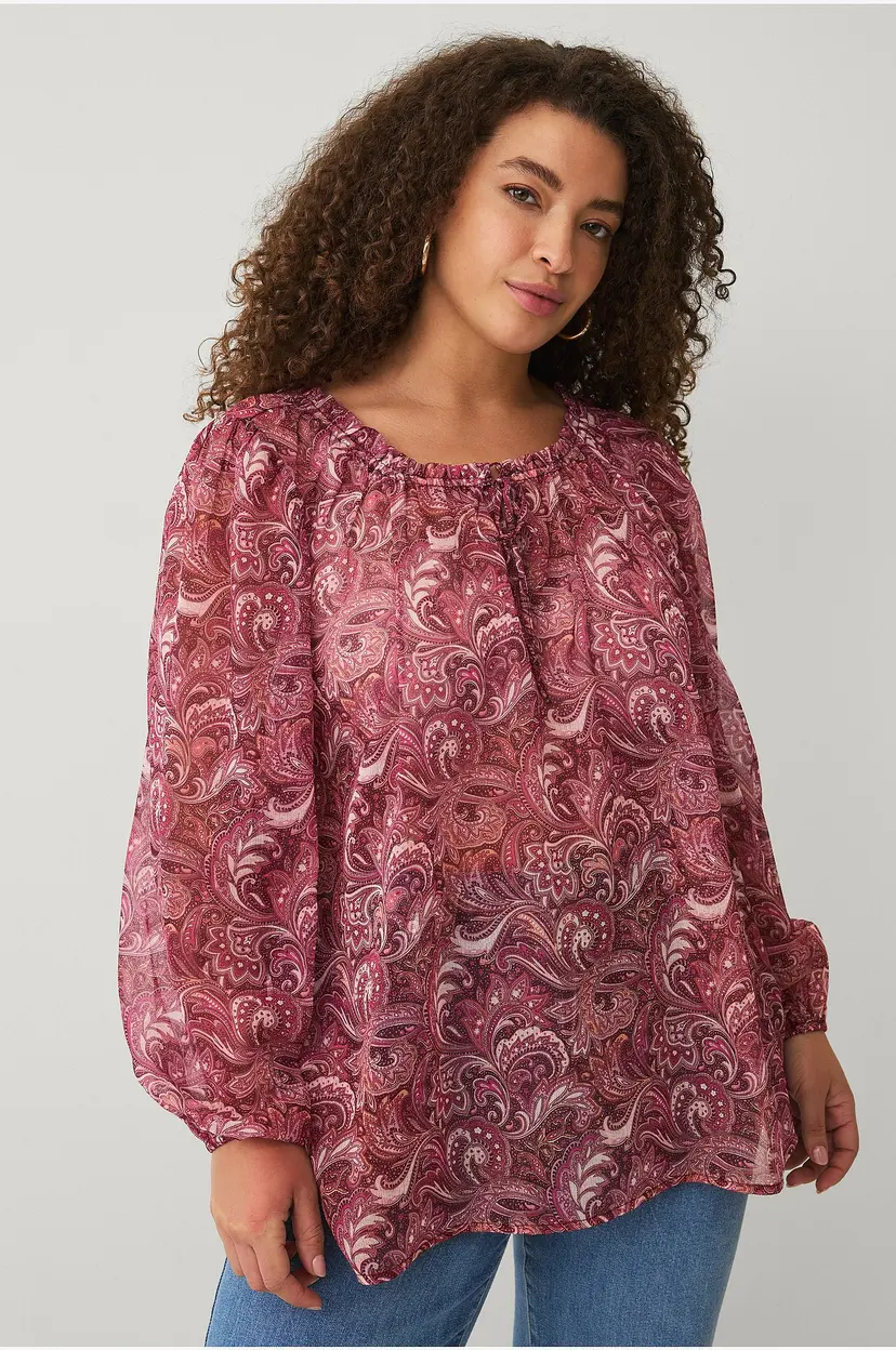 Ellos Plus collection Mønstret bluse i chiffon - Rosa