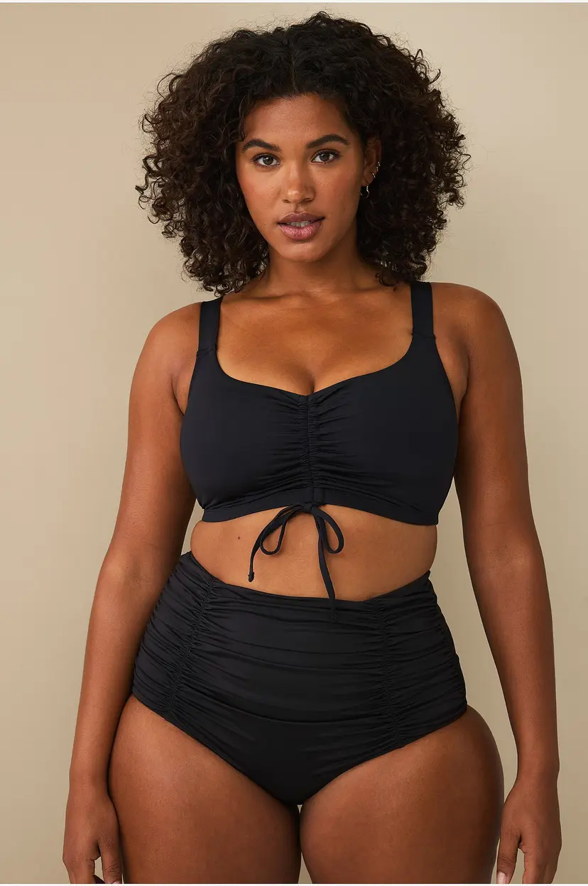 Ellos Plus collection Bikinitruser med høy midje - Svart