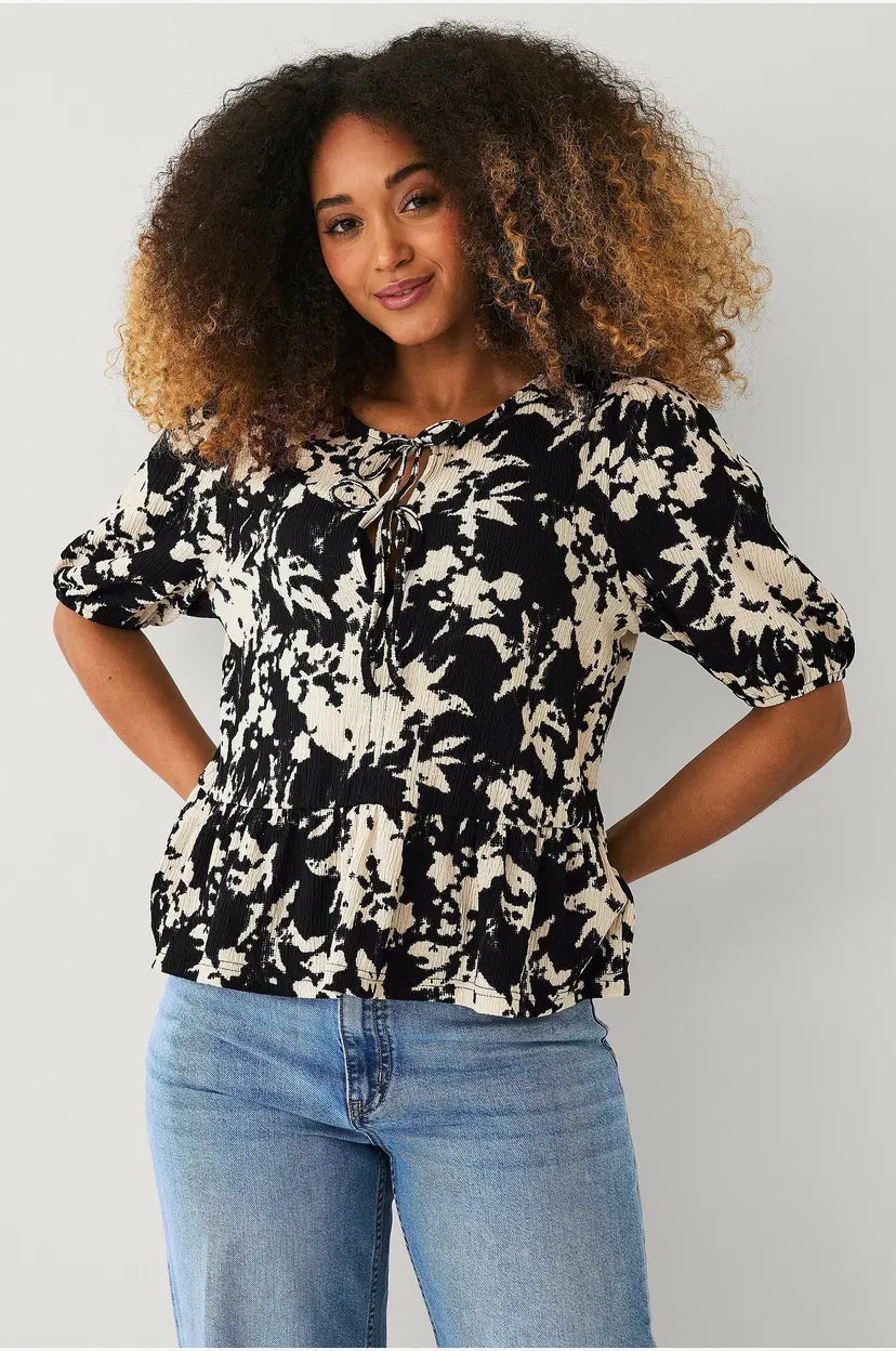 Ellos Collection Jerseybluse med knytebånd - Svart