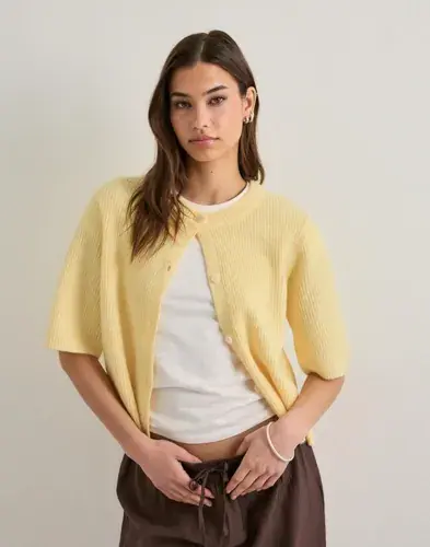 Pieces Pieces - Gul - Pcsilly Ss O-Neck Knit Cardigan Noo