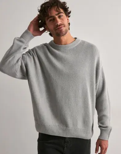 Que Sera Sera Que Sera Sera Bobby Boxy Knit Strikkegensere Grå