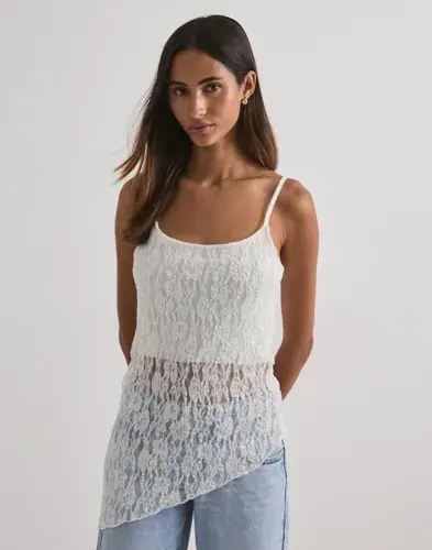 Pieces Pieces - Hvit - Pcariana Sl Asymmetric Lace Top D2D