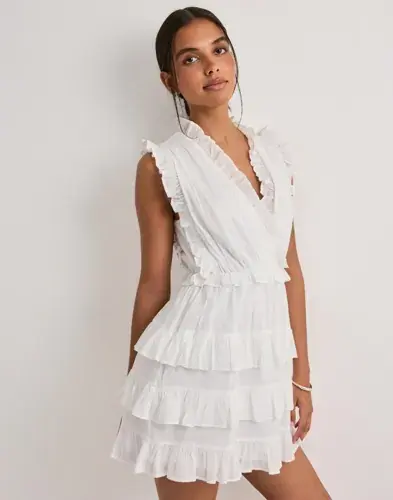 Nelly Nelly - Hvit - Adorable Flounce Dress