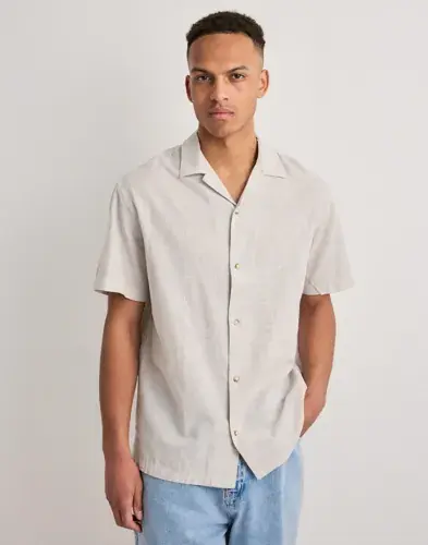 Jack & Jones Jack & Jones Jjesummer Linen Blend Resort Shirt Linskjorter Beige