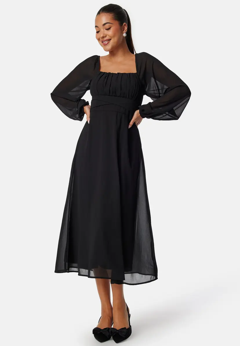 Bubbleroom Square Neck L/S Midi Georgette Dress