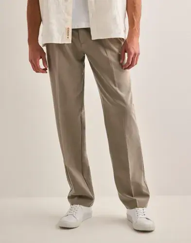 Jack & Jones Jack & Jones Jprcckarl Jjcameron Pleated Chino N Chinos Beige