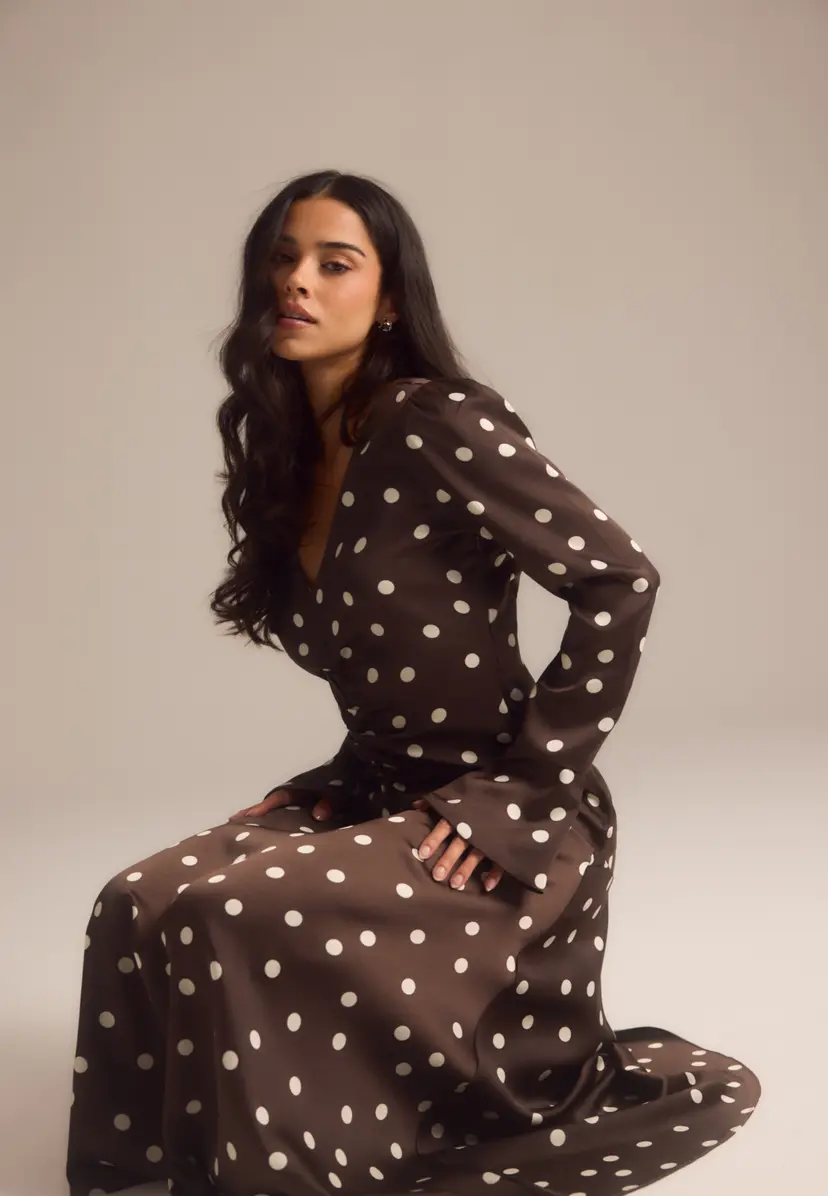 Bubbleroom Occasion Ruched Front Midi Dress