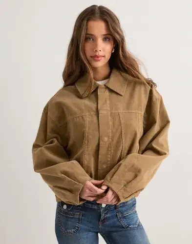 Pieces Pieces - Brun - Pcbabett Corderoy Denim Bomber