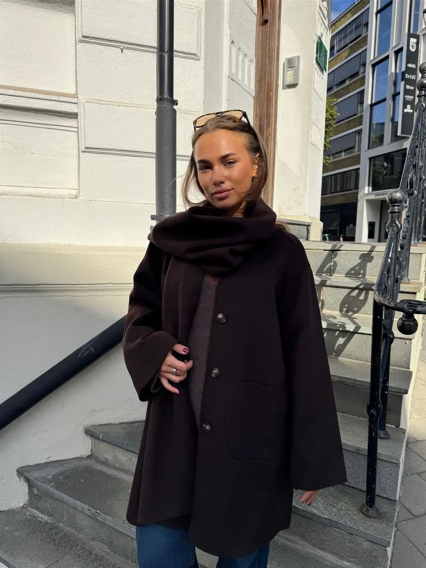 Clermonte Sandy Wool Coat With Scarf - Brown
