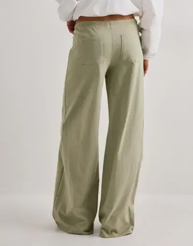Nelly Nelly - Grønn - Perfect Basic Low Waist Pants