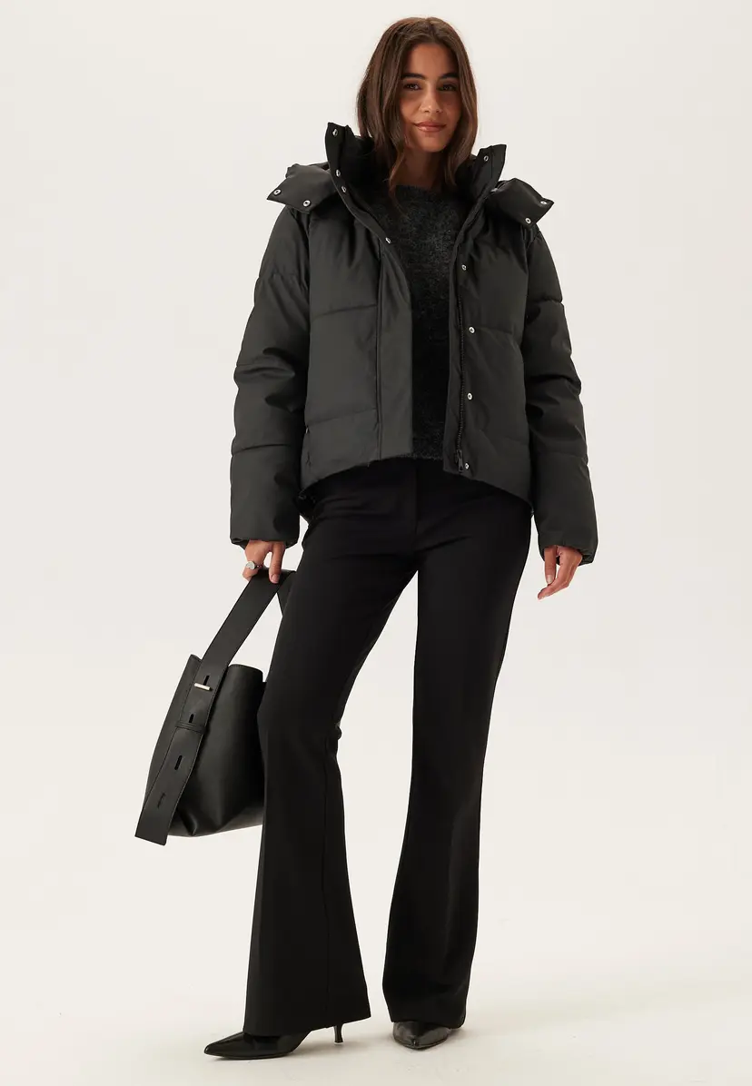 Vero Moda Vmgretakylie Short Coated Jacket