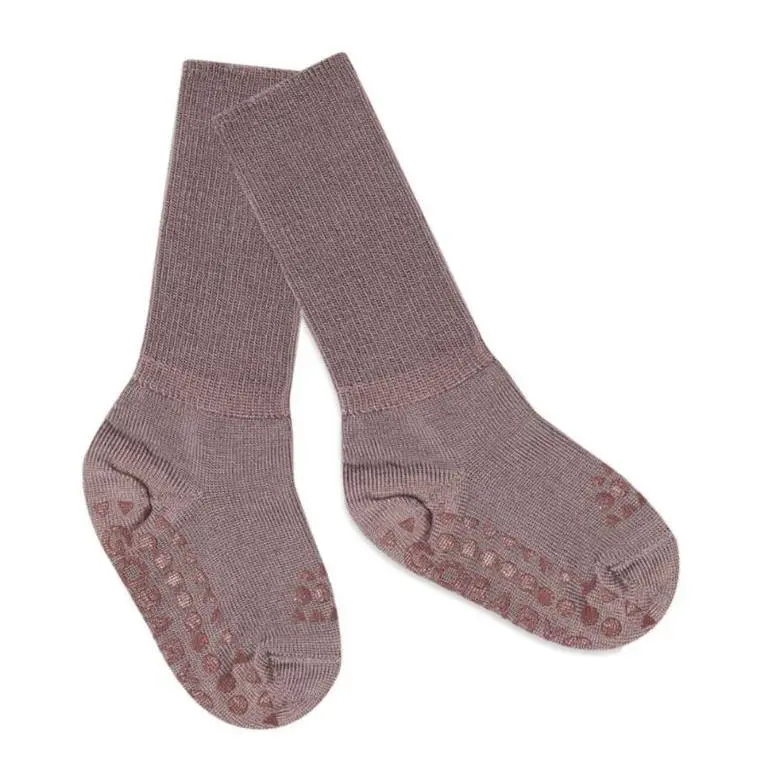 Go Baby Go Antiskli krabbesokker i ull Dark Purple Dove