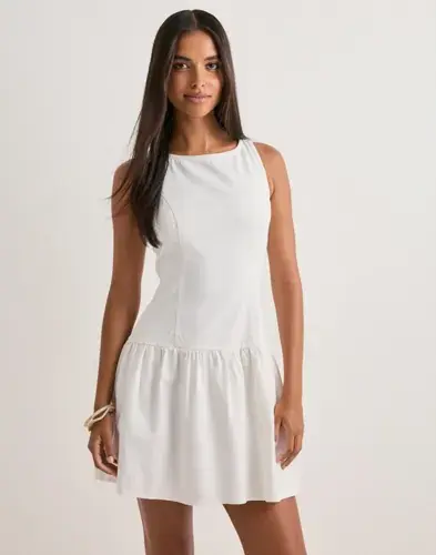 Vero Moda Vero Moda - Hvit - Vmkiara Twill Sl Short Dress Wvn Ex