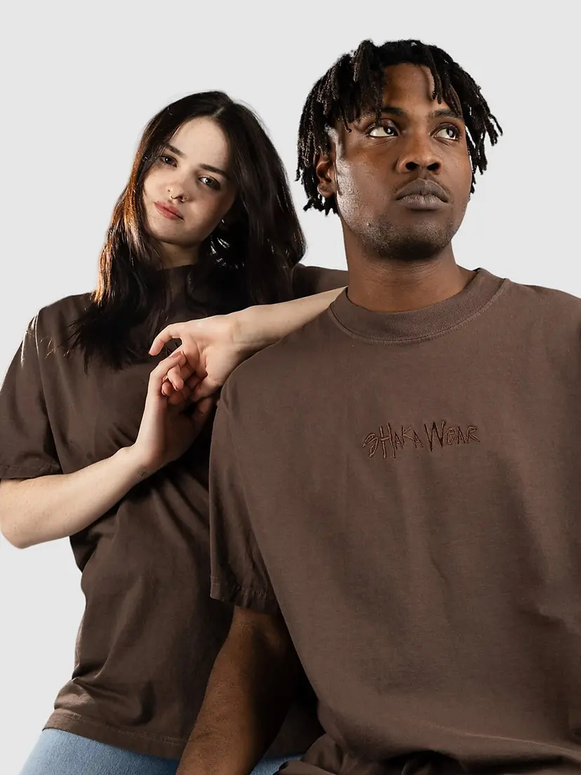 Shaka Wear Shaka Wear 7.5 Oz Logo T-skjorte brun