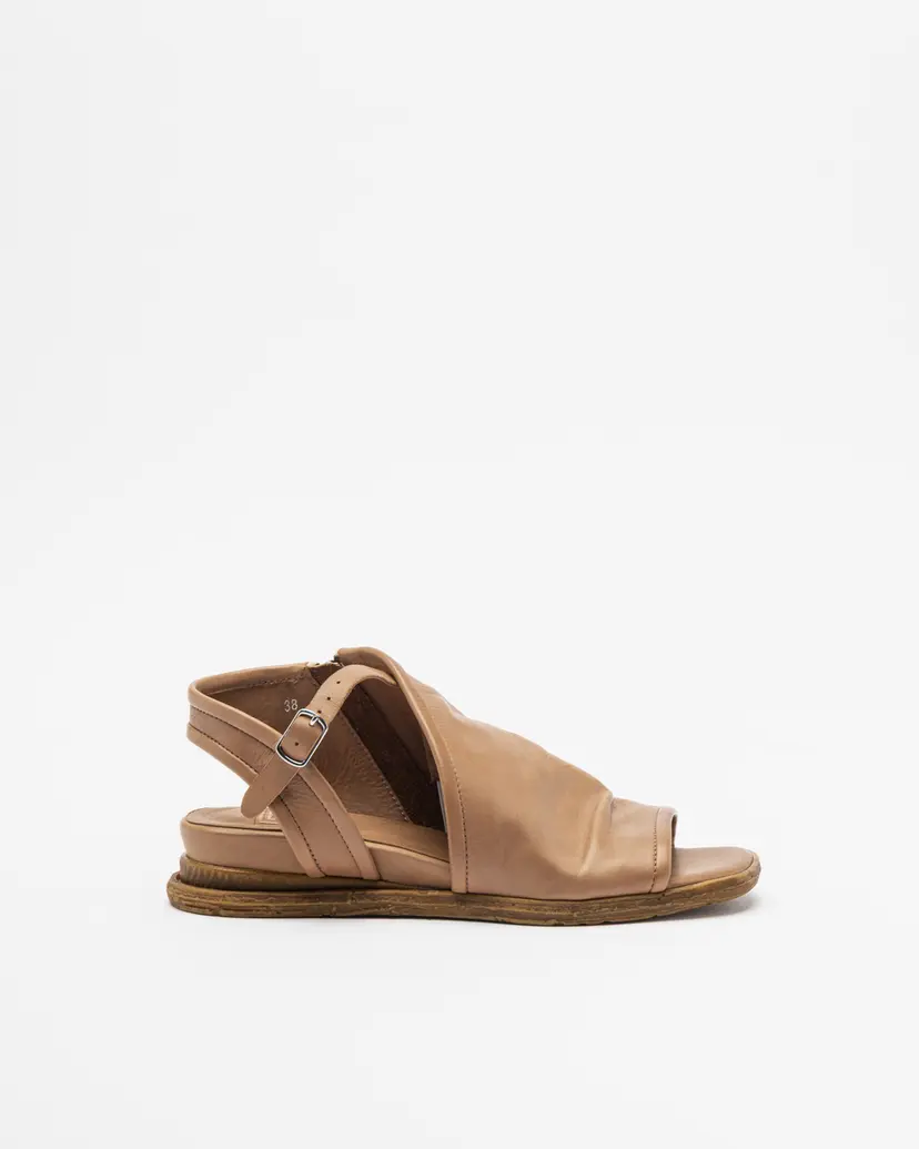 PROF PROF ZT03-1 Camel Sandals