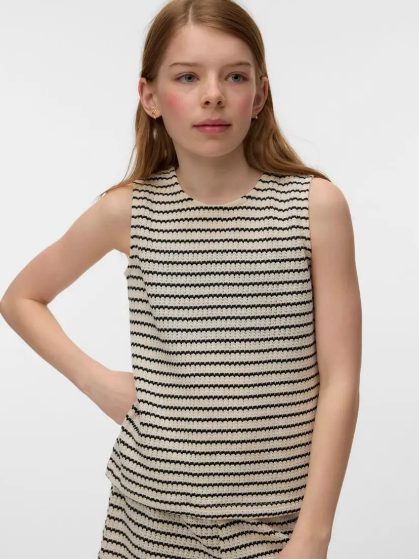 Vero Moda Girl Vero Moda Girl Ohia topp uten ermer  krem (146/152)