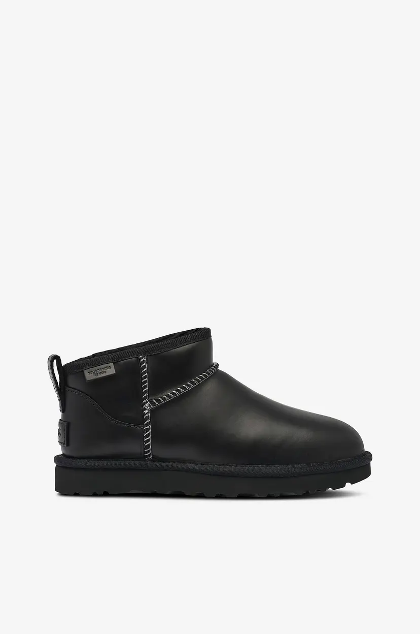 UGG Boots W Classic Ultra Mini - Svart