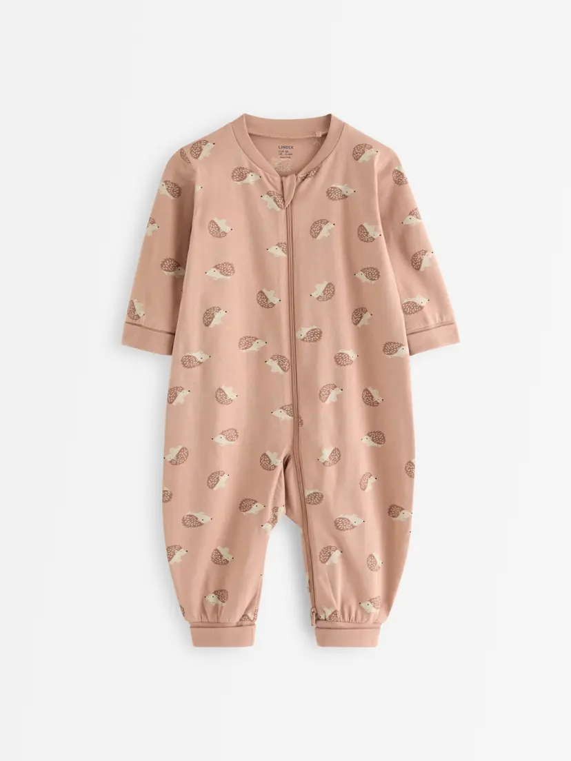 Lindex Pyjamas med applikasjon på baksiden