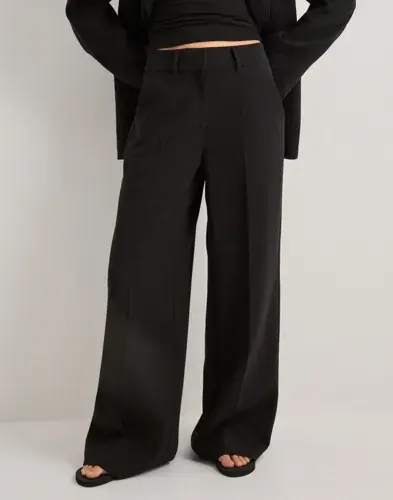 Nelly Nelly - Svart - Mid Waist Wide Suit Pants