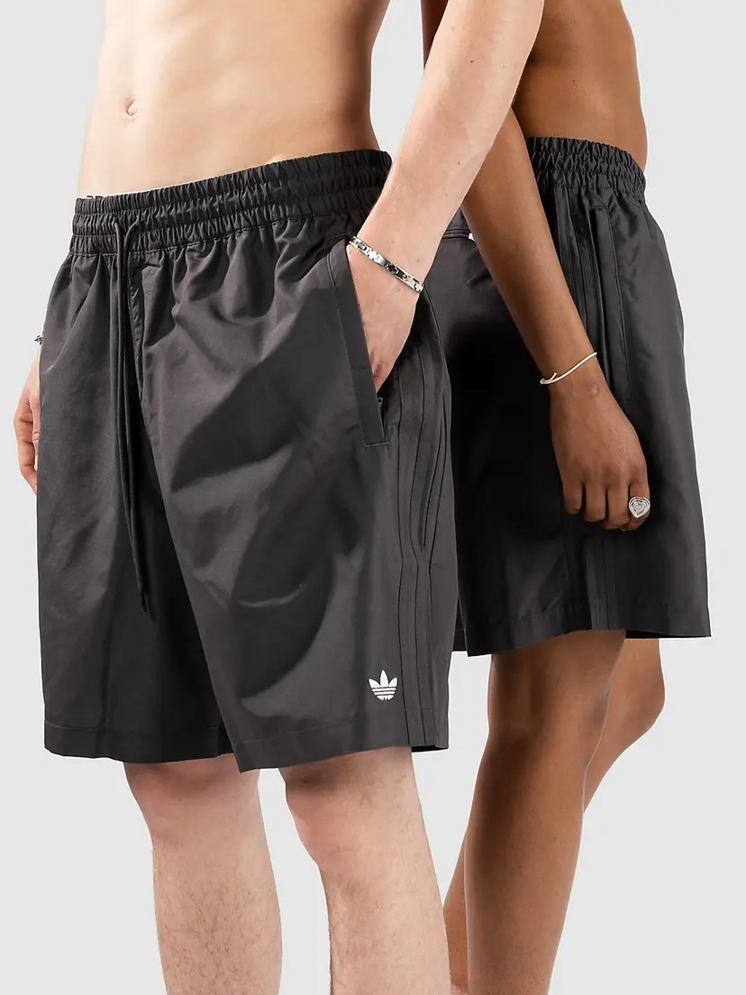 adidas Skateboarding adidas Skateboarding Skt WTR Boardshorts grå