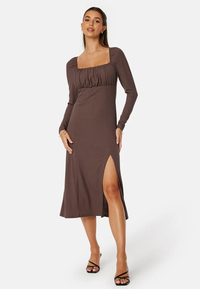 Bubbleroom Rushed Square Neck Midi Dress