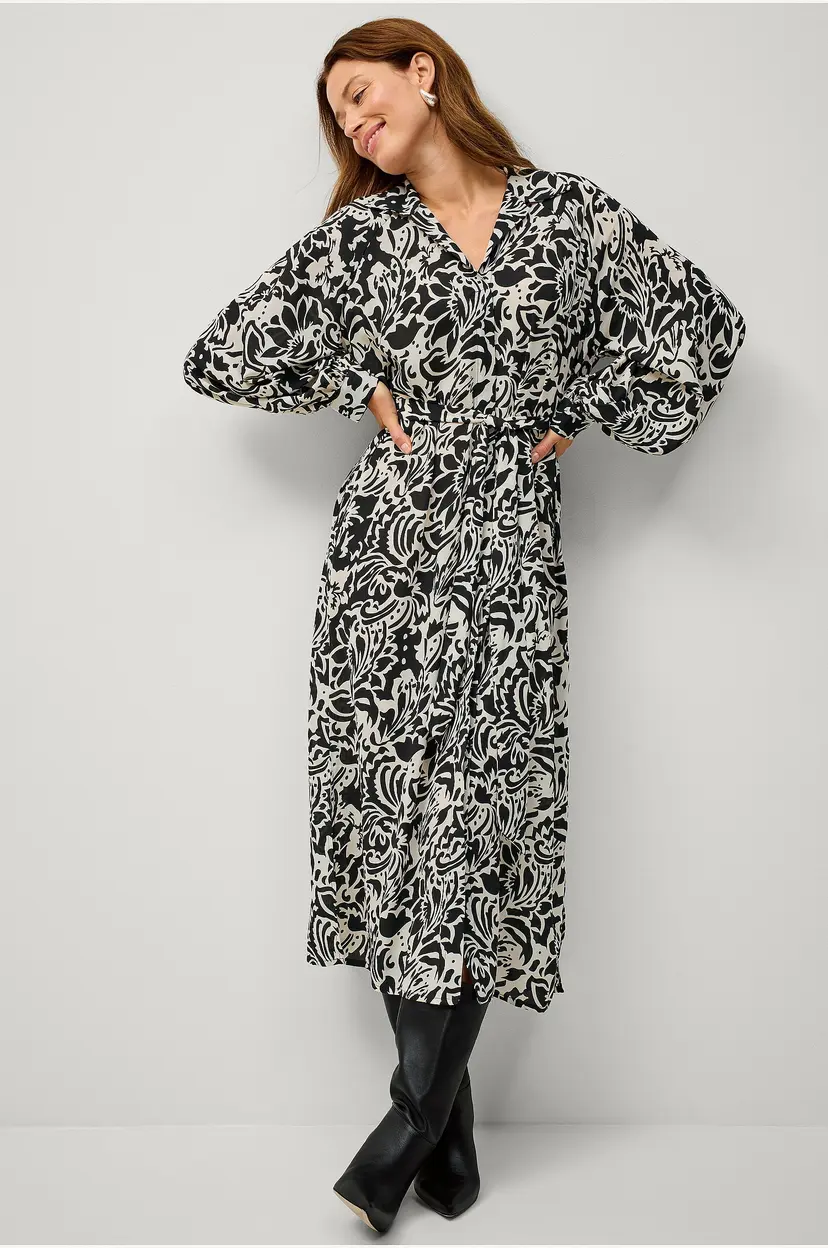 Ellos Collection Maxikjole i chiffon - Svart