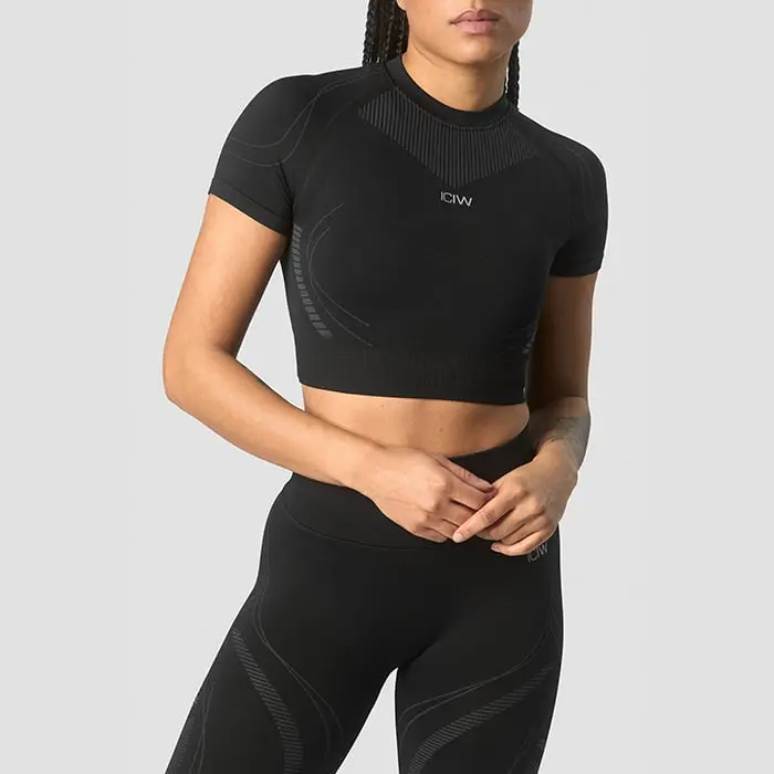 ICANIWILL Ultra Seamless Cropped T-skjorte Wmn, Black