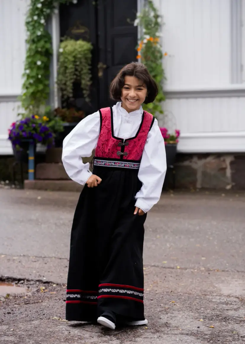 Salto Salto Oline Festdrakt Jente Rose (15-16 år)