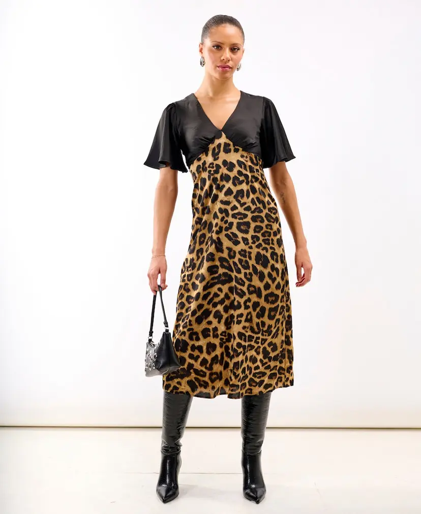 Needs No Label Leopard Printed Satin Midi Dress