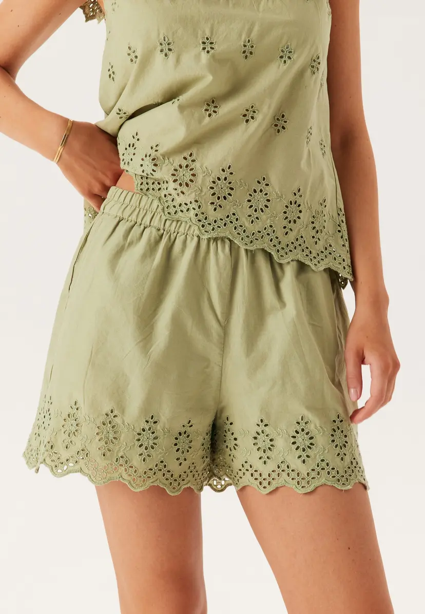 ONLY Onllou Life Emb Loose Shorts